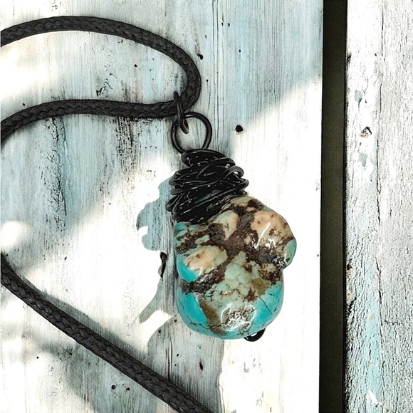 5 For $25💫Turquoise Magnesite Stone Chunk Nugget Pendant Necklace - Picture 4 of 6